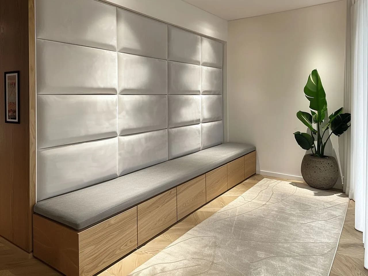 Jak panele tapicerowane w przedpokoju zmieniają przestrzeń i poprawiają komfort